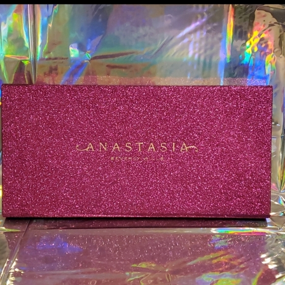 ANASTASIA LIP KIT - Picture 4 of 4